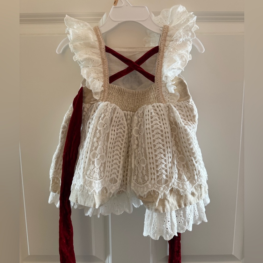 Love and Grow Christmas dress - Picture 2 of 4
